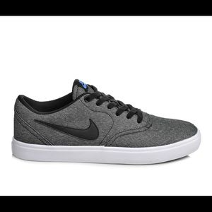 Men's Nike SB Check Solar Canvas Skate Shoe